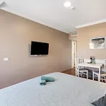 La Quinta Apartment *